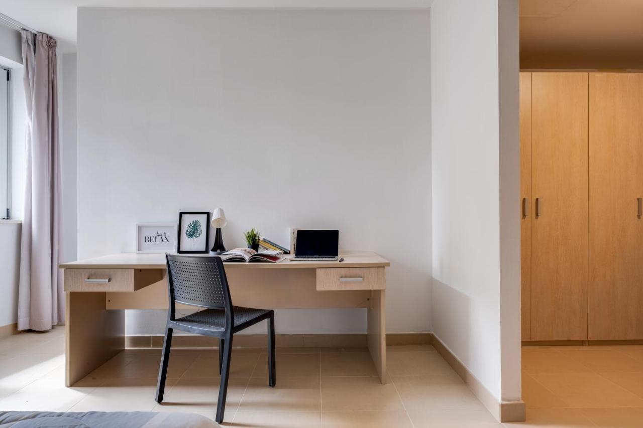 Camplus Mazzini Aparthotel โบโลญญา ภายนอก รูปภาพ