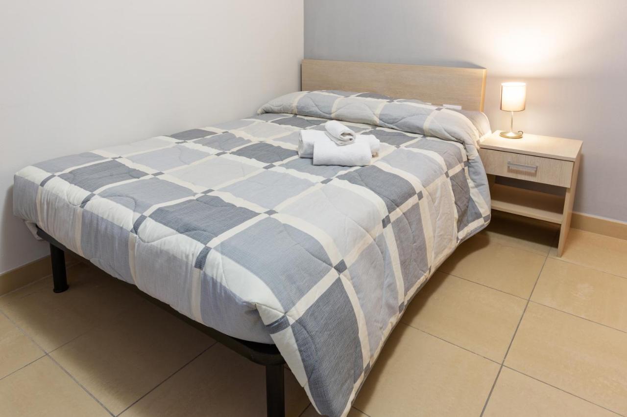 Camplus Mazzini Aparthotel โบโลญญา ภายนอก รูปภาพ